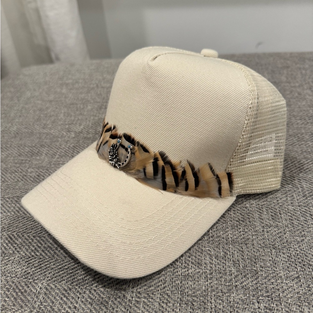 Elegant Beige Cap with Feather Accent